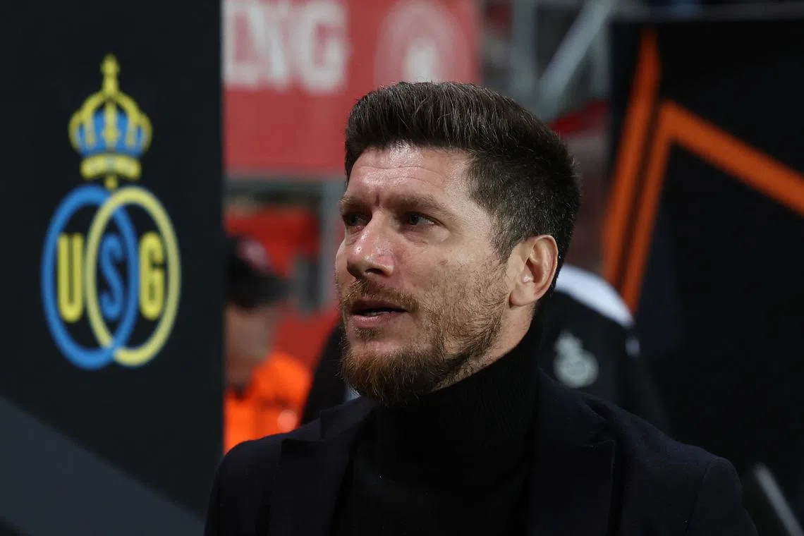 FILE PHOTO: Soccer Football - Europa League - FC Twente v Union Saint-Gilloise - De Grolsch Veste, Enschede, Netherlands - November 28, 2024 Union Saint-Gilloise coach Sebastien Pocognoli before the match REUTERS/Yves Herman/File photo