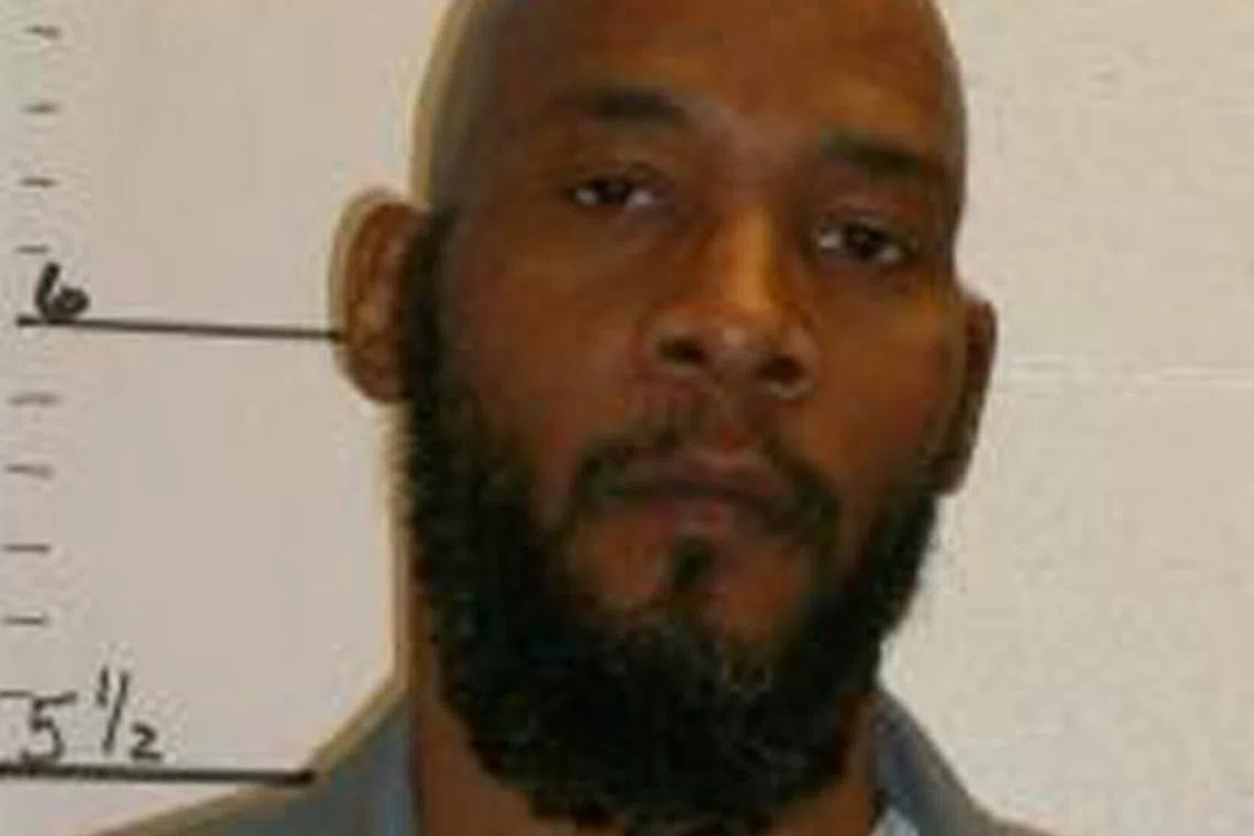 FILE PHOTO: Deathrow inmate Marcellus Williams is pictured in this undated handout photo obtained by Reuters August 14, 2017. Missouri Department of Corrections/Handout via REUTERS/File Photo