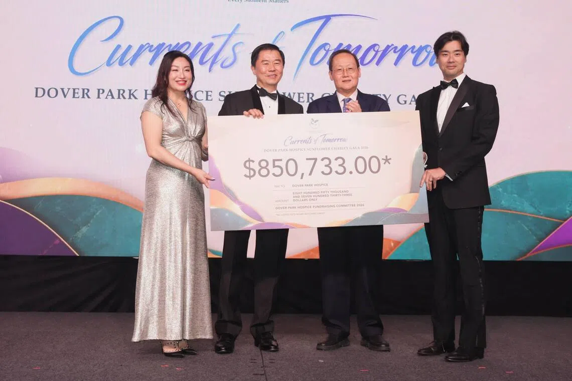 (From left) Dover Park Hospice CEO Liew Li Lian, chairman Ong Hung Guan, Energy, Trade and Industry (Energy and Industry) Minister Tan See Leng and Dover Park Hospice fundraising committee chairman Johnny Lam on Oct 25.