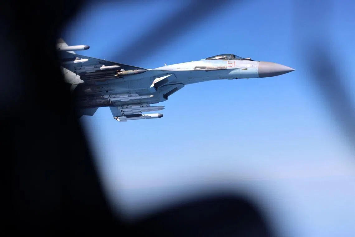 A Russian Su-35 is seen alongside a British Rivet Joint aircraft over the Black Sea in April 2026.