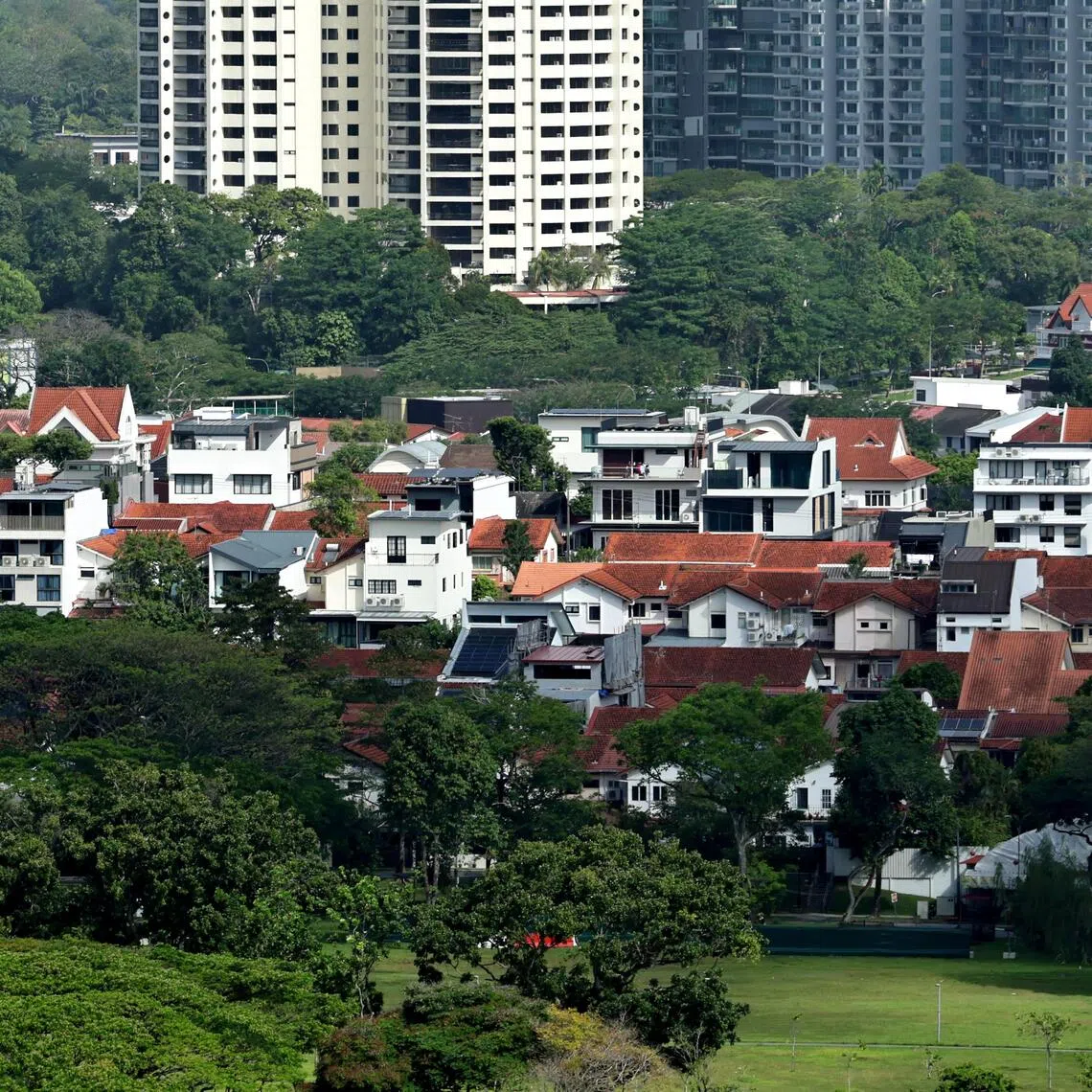 At least four fixed-rate mortgages for a $500,000 loan on new private properties and HDB flats have crossed the 2% mark. 