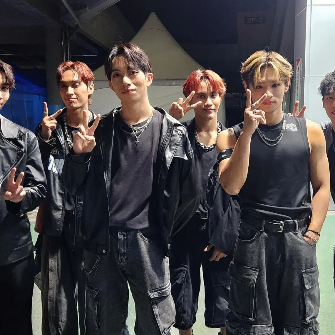 Deez’GRID is a collaboration between two local K-pop dance cover crews – Deez’strict and GRID.