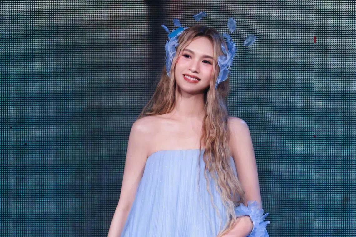 Rainie Yang held the latest leg of The Elephant We See tour in Chengdu on March 28.