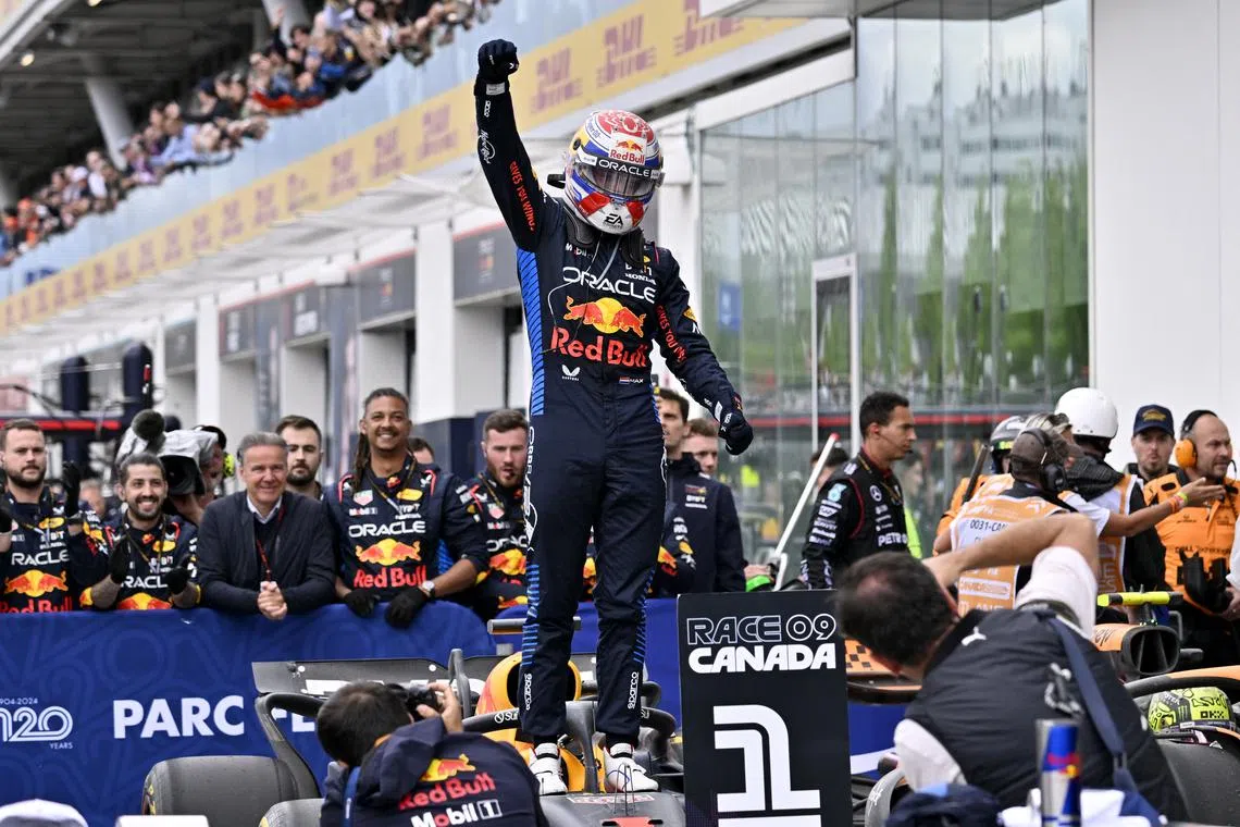 Formula One F1 - Canadian Grand Prix - Circuit Gilles Villeneuve, Montreal, Canada - June 9, 2024 Red Bull's Max Verstappen celebrates after winning the Canadian Grand Prix REUTERS/Jennifer Gauthier