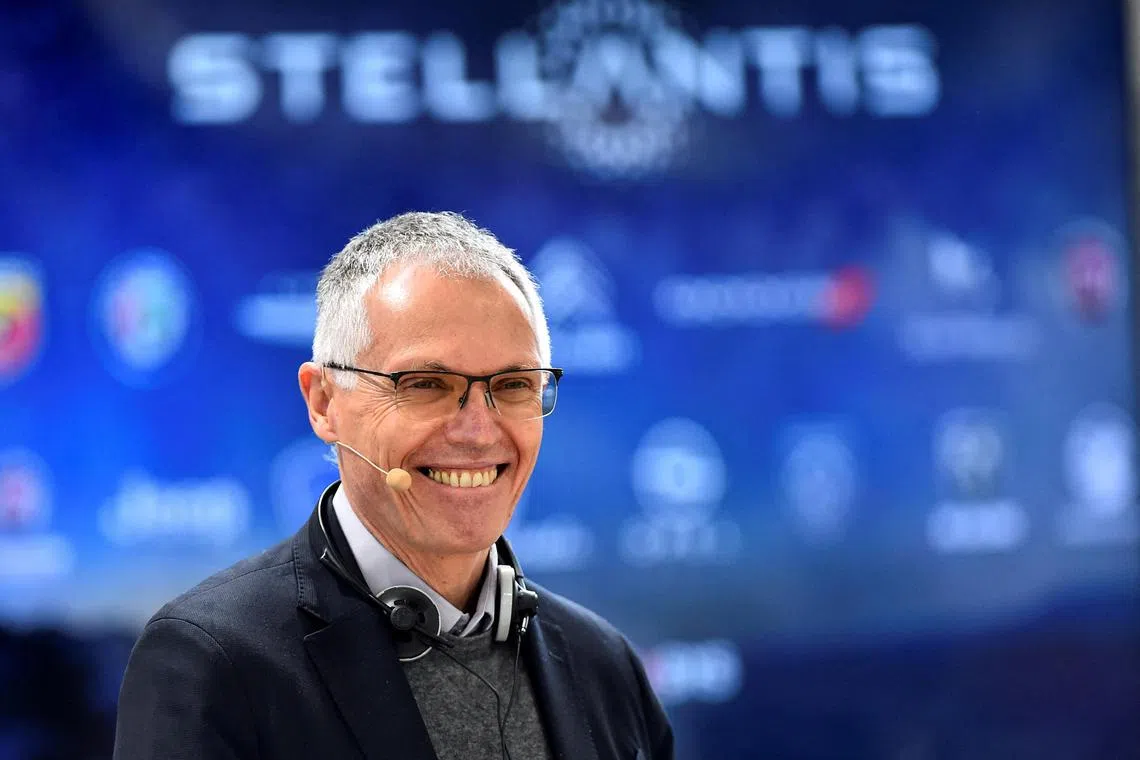 FILE PHOTO: Stellantis CEO Carlos Tavares holds a news conference after meeting with unions, in Turin, Italy, March 31, 2022. REUTERS/Massimo Pinca/File Photo/File Photo