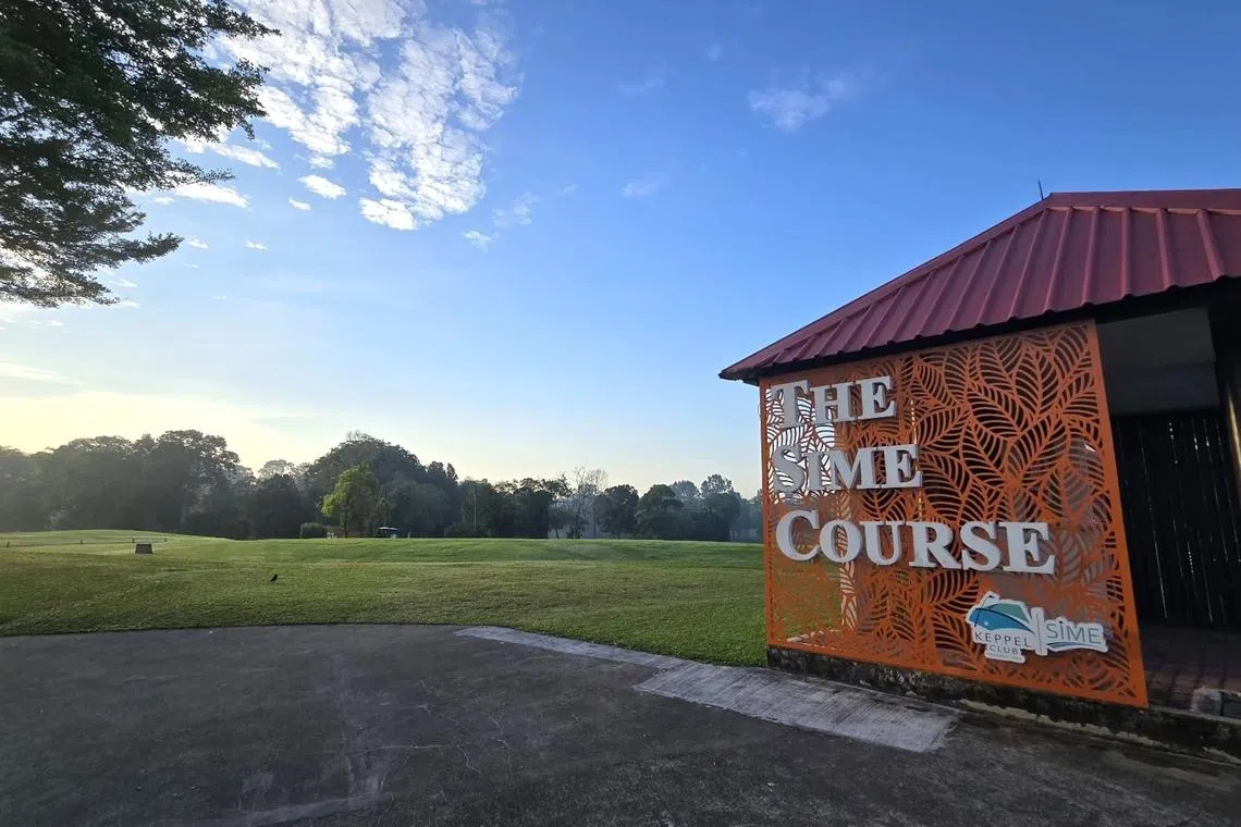 Greeting golfers at Keppel Club’s first hole at Sime is a new shed that adds vibrancy to the par-four backdrop.