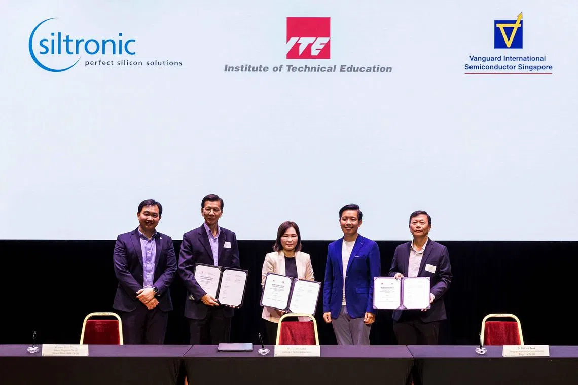 (From left) SSIA executive director Ang Wee Seng, Siltronic Singapore president Niew Bock Cheng, ITE CEO  Low Khah Gek, Minister of State for Trade and Industry Alvin Tan and Vanguard International Semiconductor Singapore general manager Goh Inn Swee.