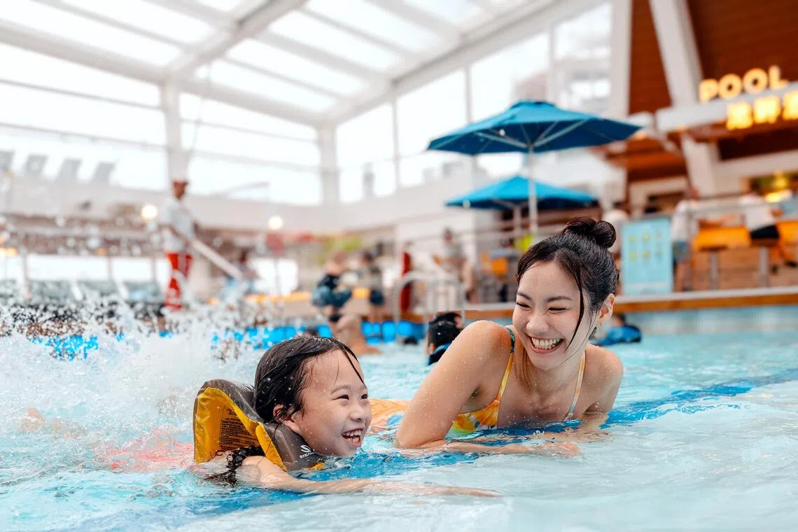 Would you fly to Florida for a Caribbean cruise? These Asian tourists do