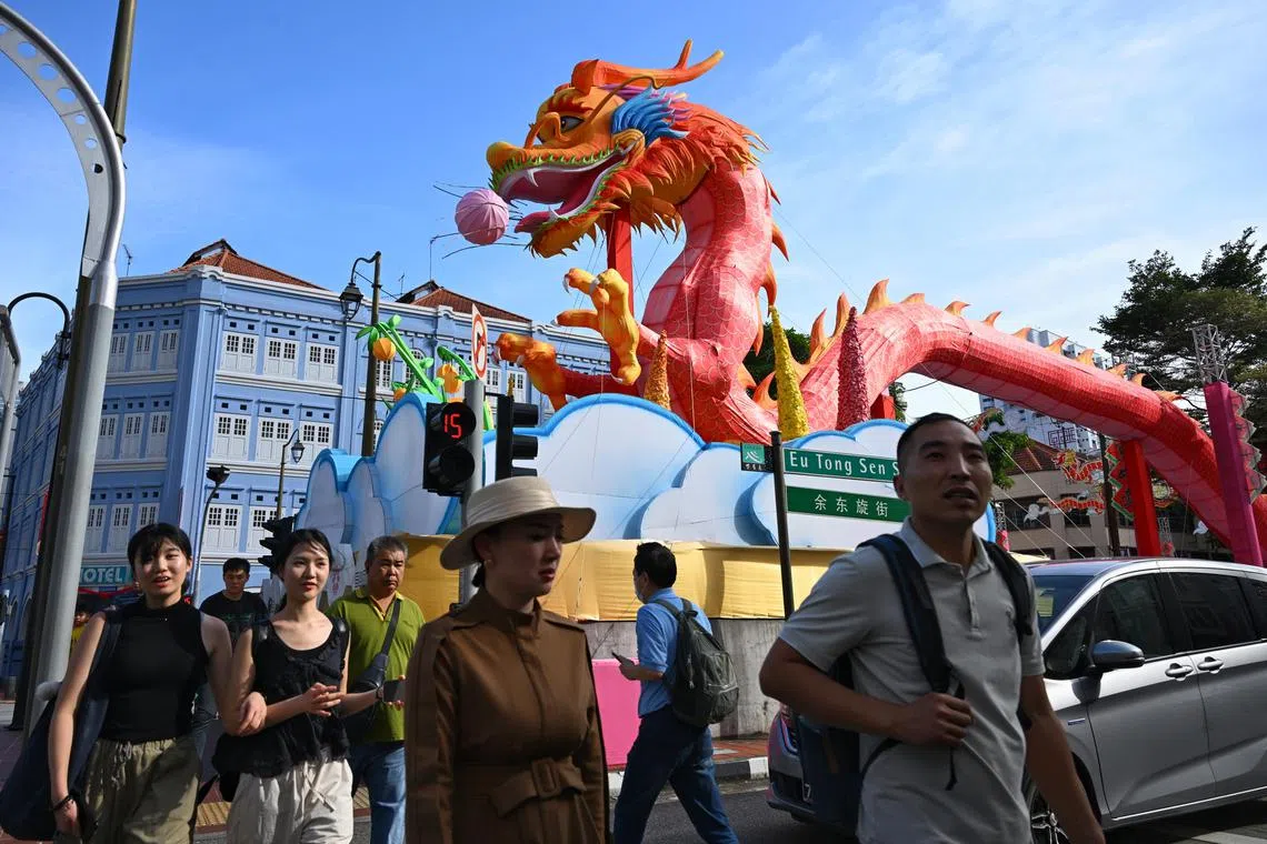 With the mutual 30-day, visa-free arrangement between China and Singapore kicking off on Feb 9, the authorities expect an imminent boost in visitors from China.