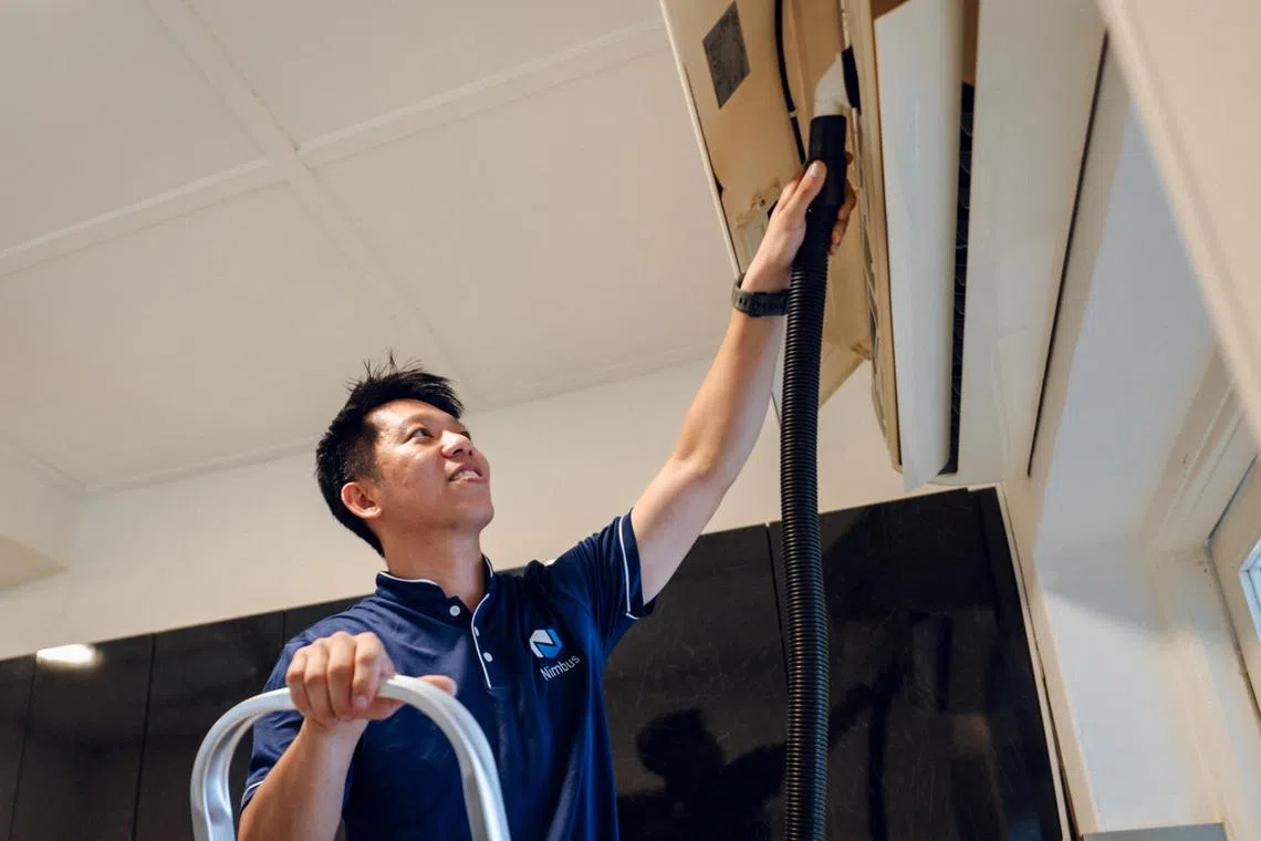 aircon maintenance in action in singapore by handyman service provider nimbus homes