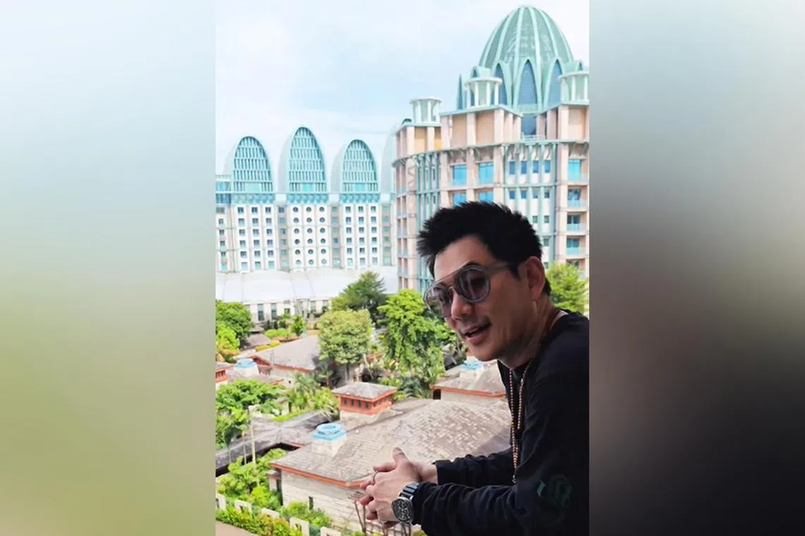 Richie Jen shared a video of himself at Resorts World Sentosa on social media on April 12.