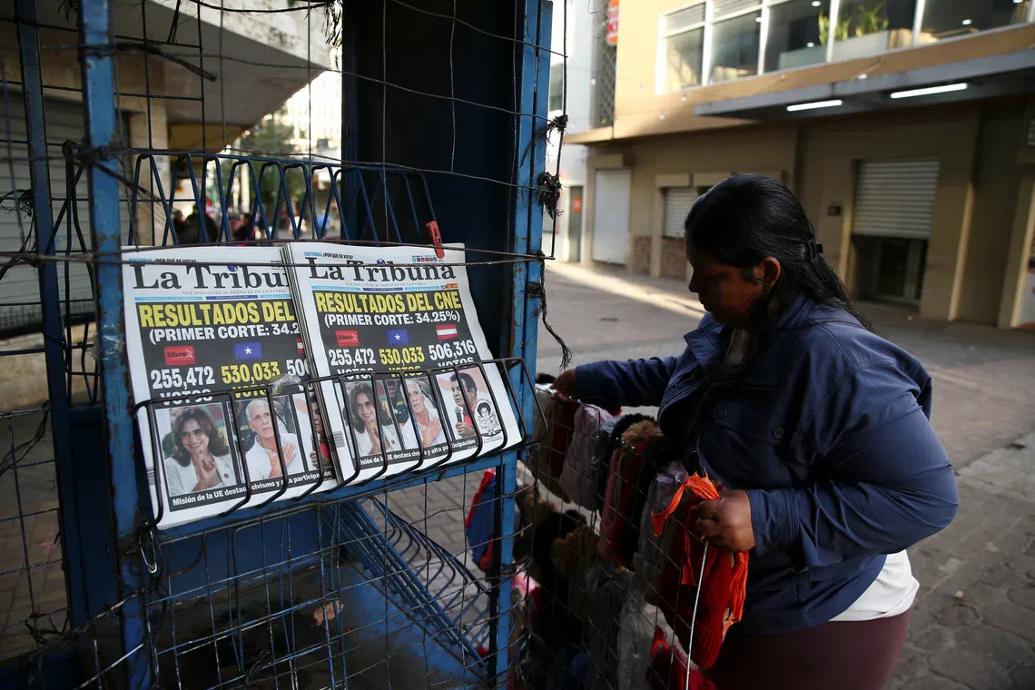 Conservative Asfura's lead narrows in Honduras presidential election