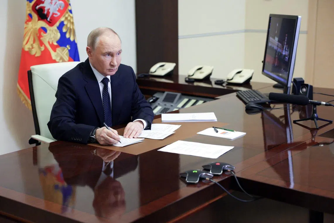 Putin is ready to help Trump on Iran nuclear negotiations, the Kremlin ...