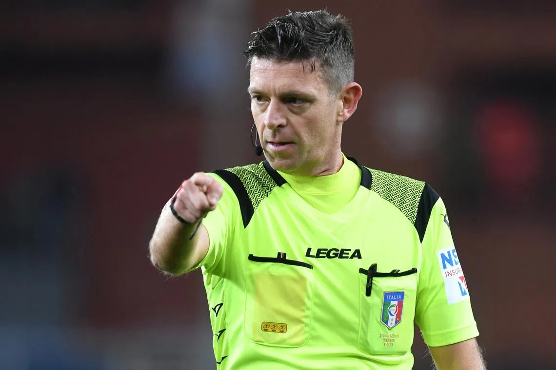 Soccer Football - Serie A - Sampdoria v Juventus - Stadio Comunale Luigi Ferraris, Genoa Italy - December 18, 2019  Reeree Gianluca Rocchi       REUTERS/Jennifer Lorenzini