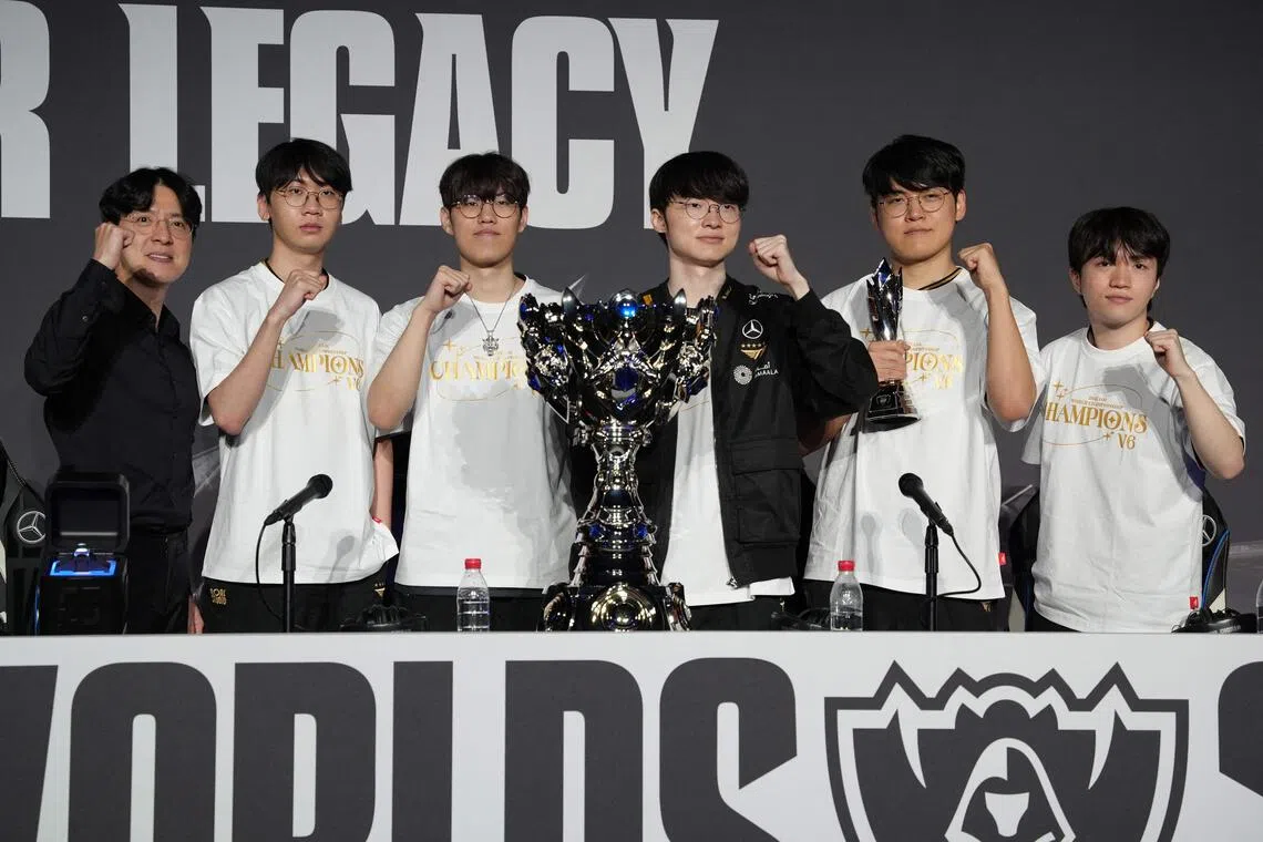 For team star Faker (in black jacket), this marks an unprecedented sixth championship.