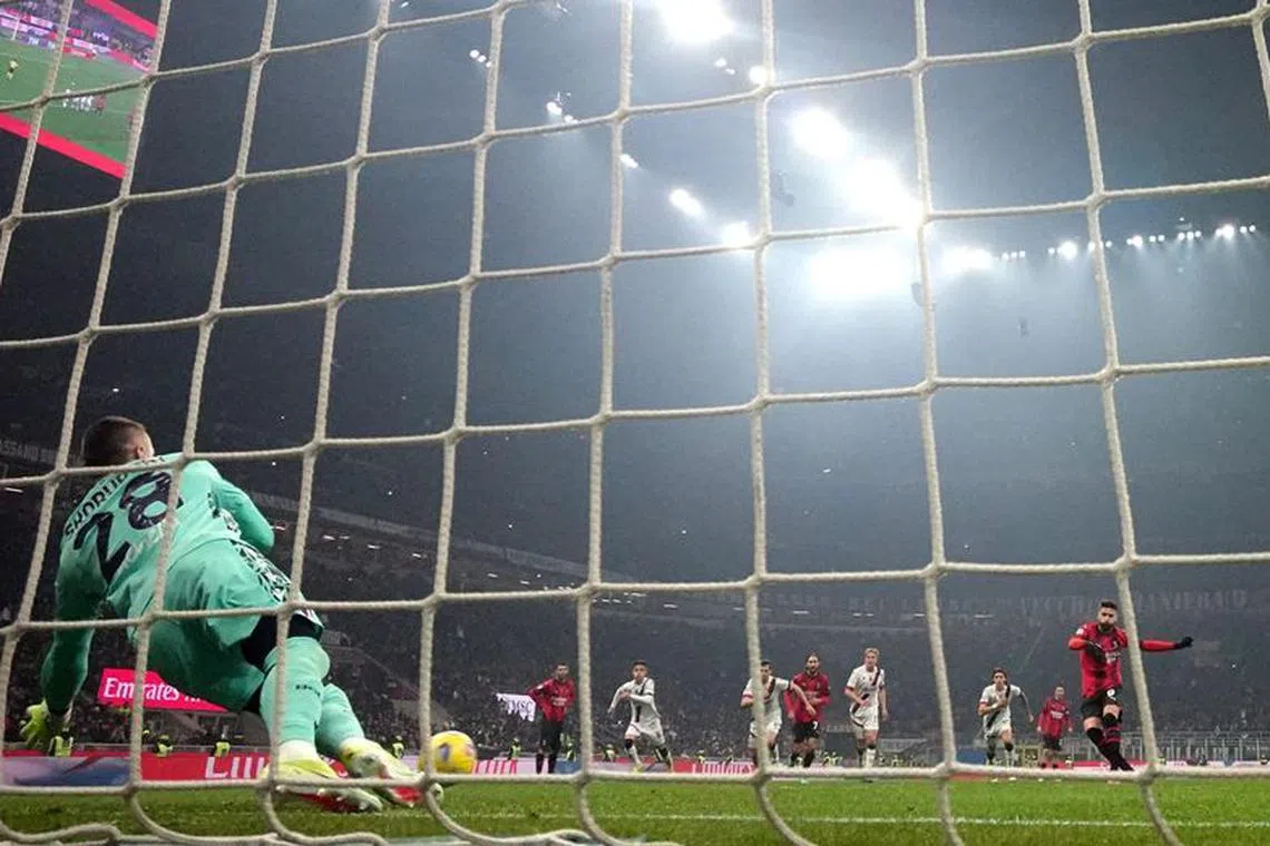 Soccer Football - Serie A - AC Milan v Bologna - San Siro, Milan, Italy - January 27, 2024 AC Milan's Olivier Giroud misses a penalty REUTERS/Daniele Mascolo