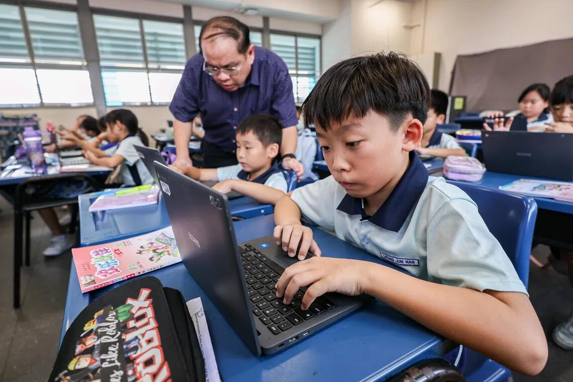 With his pupils learning independently, Ng walks around the room attending to those who need more support, observing which tasks they struggle with the most.