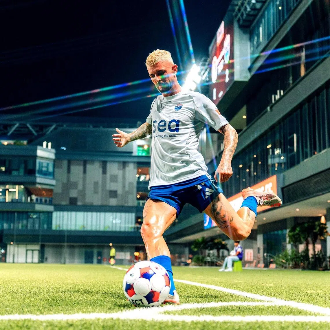 josoc19 - Maxime Lestienne is hoping for a memorable end to his four-year stint with the Lion City Sailors when they face Balestier Khalsa in the Singapore Cup semi-final, second leg on Dec 20.

credit: Lion City Sailors
condition: mandatory credit