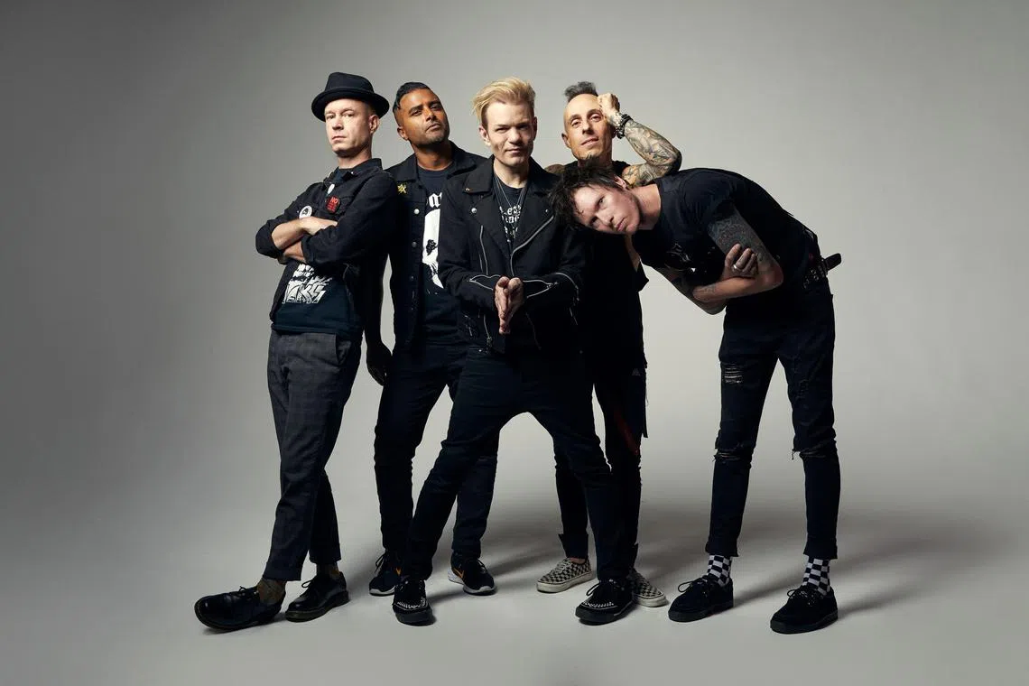 Canadian band Sum 41 comprises (from left to right) Tom Thacker, Dave "Brownsound" Baksh, Deryck Whibley, Frank Zummo and Jason "Cone" McCaslin.