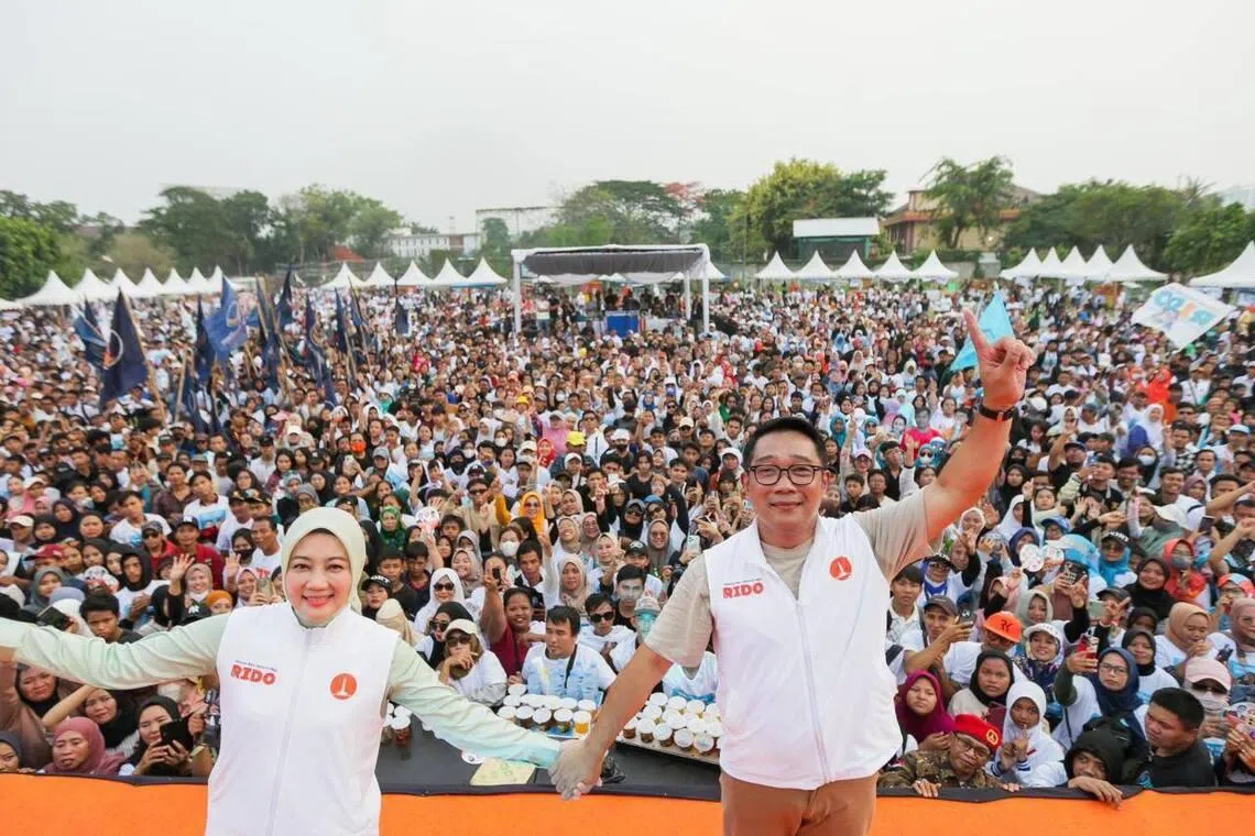 Former West Java governor Ridwan Kamil and his ex-wife Atalia Praratya on the campaign trail in his gubernatorial bid for Jakarta in November 2024.