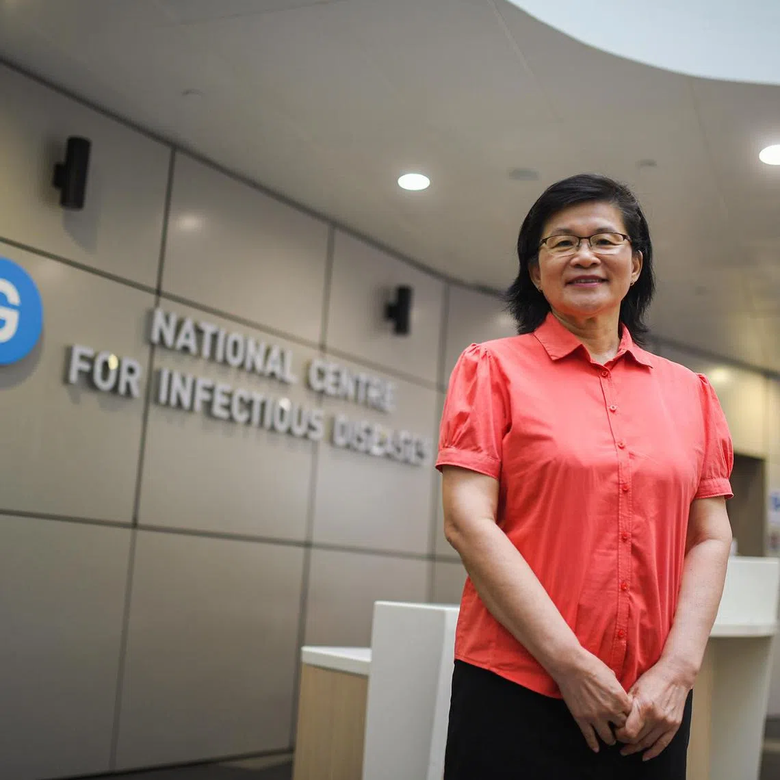ST20230601_202325338249 juleo Azmi Athni//Judith Tan

// Portrait of outgoing executive director of the National Centre for Infectious Diseases (NCID) Professor Leo Yee Sin.

//Professor Leo Yee Sin, the executive director of the National Centre for Infectious Diseases (NCID), will be leaving to take up a new role at MOH. She will be succeeded by Professor Vernon Lee.

(ST PHOTO: AZMI ATHNI)