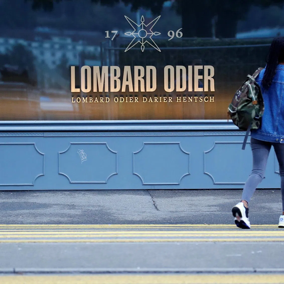 The logo of private bank Lombard Odier (LODH) is seen at a branch office in Zurich, Switzerland August 12, 2019.  REUTERS/Arnd Wiegmann