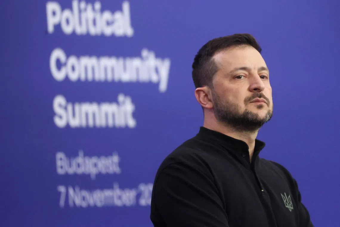 FILE PHOTO: Ukraine's President Volodymyr Zelenskiy looks on as he attends a press conference during the European Political Community Summit in Budapest, Hungary, November 7, 2024. REUTERS/Bernadett Szabo/File Photo