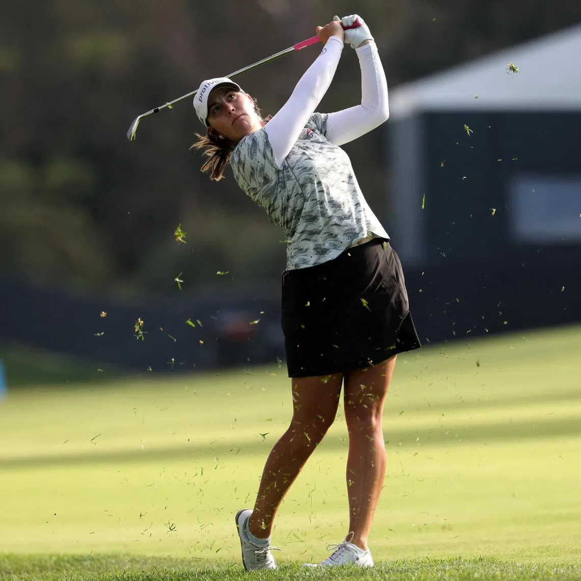 Jennifer Kupcho hits a second shot on the eighteenth hole during the first round of the US Women's Open at Riviera Country Club. 