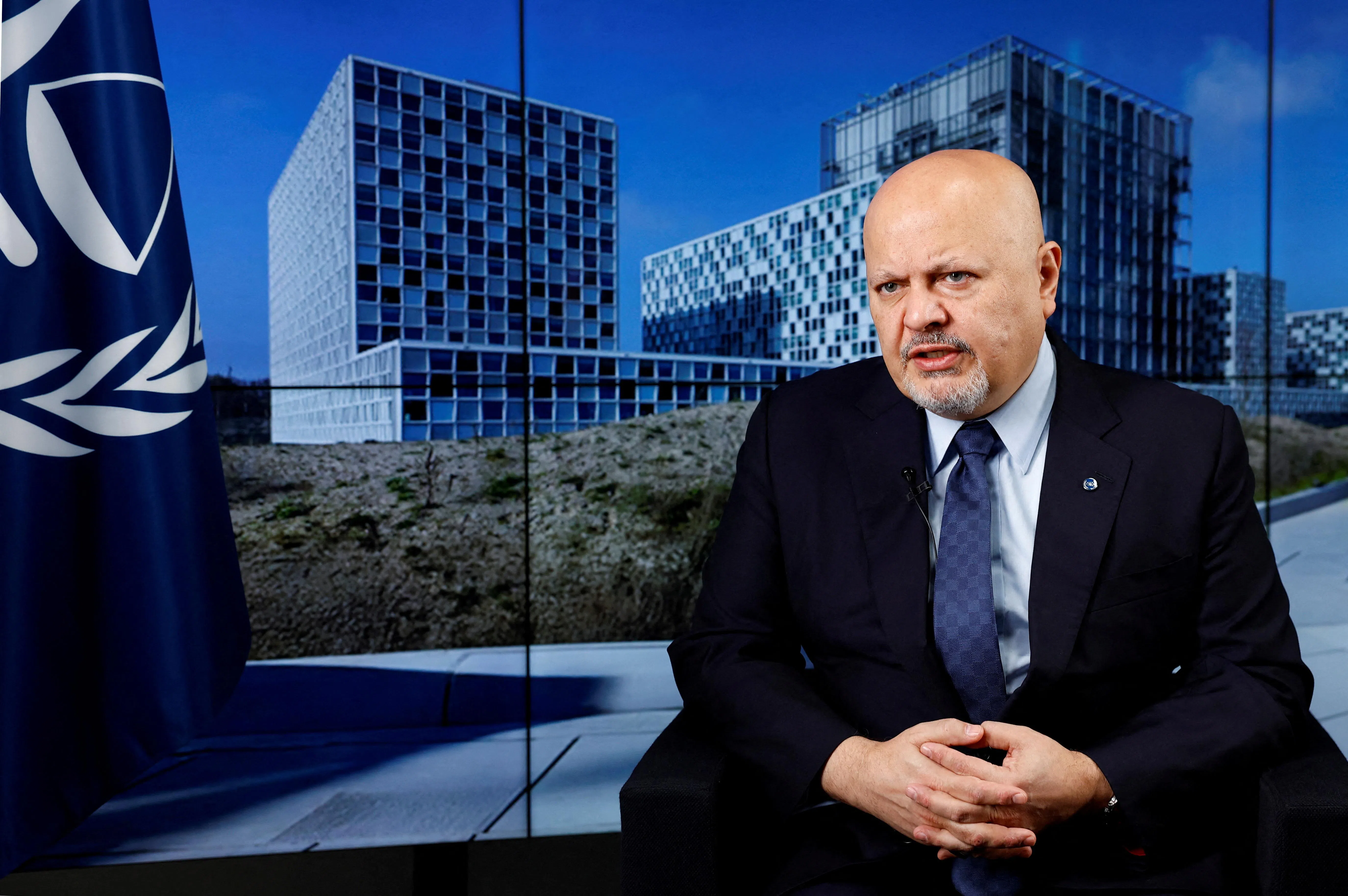 FILE PHOTO: International Criminal Court (ICC) Prosecutor Karim Khan talks during an interview with Reuters in The Hague, Netherlands January 16, 2025. REUTERS/Piroschka van de Wouw/File Photo