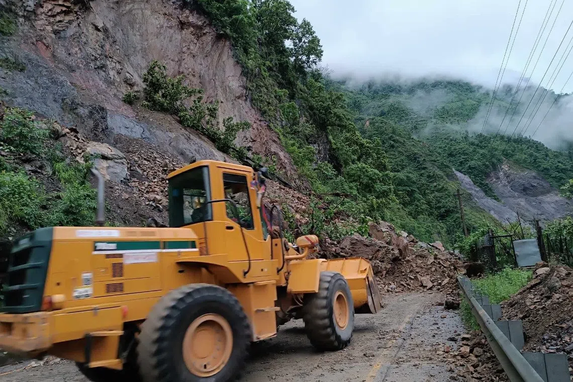 The accident took place along the Narayanghat-Mugling highway, around 100km west of the capital Kathmandu