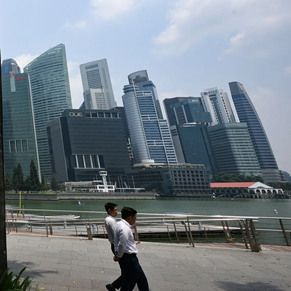 On a quarter-on-quarter seasonally adjusted basis, the Singapore economy expanded by 1.1%, easing from the 1.5% growth in the second quarter.