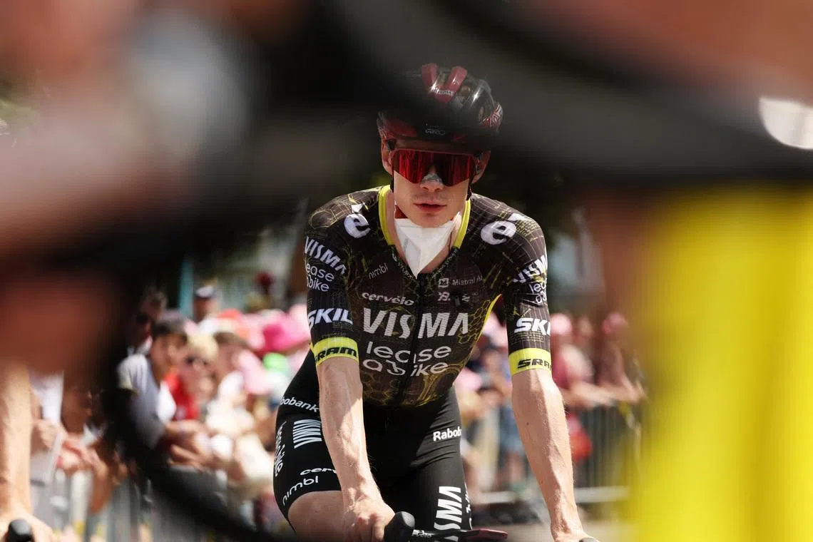 Cycling - Tour de France - Stage 15 - Champagnole to Plateau de Solaison - Champagnole, France - July 19, 2026 Team Visma | Lease a Bike's Jonas Vingegaard before the start of stage 15 REUTERS/Gonzalo Fuentes