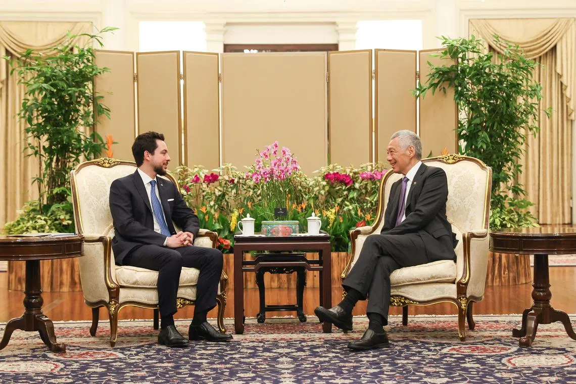 jnjordan12 - Official Visit by Jordan’s Crown Prince His Royal Highness Crown Prince Al Hussein (12 Jan)




Credit : Ministry of Communications and Information