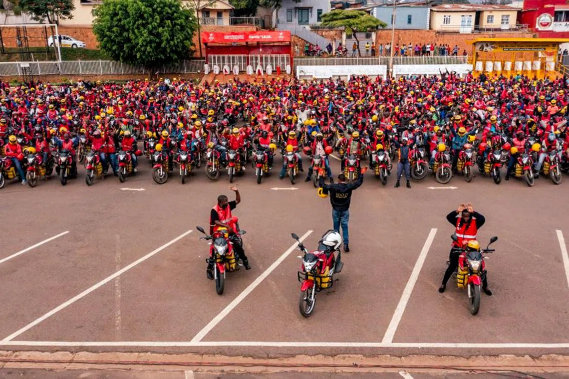 ntuxwev - Ampersand’s current fleet has increased from 150 electric motorbikes a year ago to the current 1,250. 

PHOTO BY: AMPERSAND