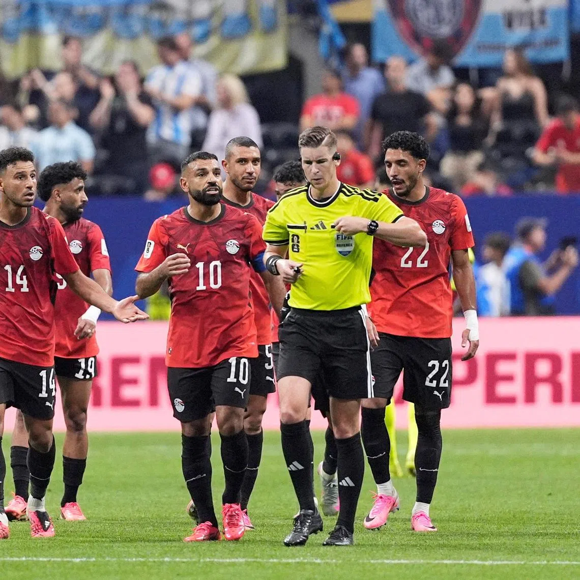 Soccer Football - FIFA World Cup 2026 - Round of 16 - Argentina v Egypt - Atlanta Stadium, Atlanta, Georgia, U.S. - July 7, 2026 Egypt's Mohamed Salah remonstrates with referee Francois Letexier after Argentina's Enzo Fernandez scores their third goal IMAGN IMAGES via Reuters/Dale Zanine