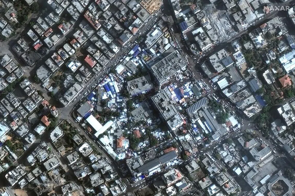 A satellite image shows Al-Shifa hospital, amid the ongoing conflict between Israel and the Palestinian Islamist group Hamas, in Gaza November 7, 2023. Maxar Technologies/Handout via REUTERS