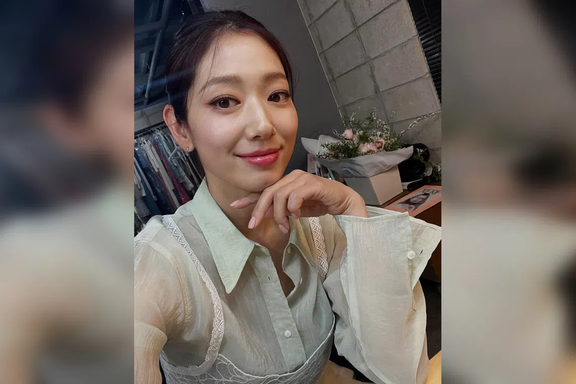 South Korean actress Park Shin-hye gave birth to a baby girl on Sept 22.