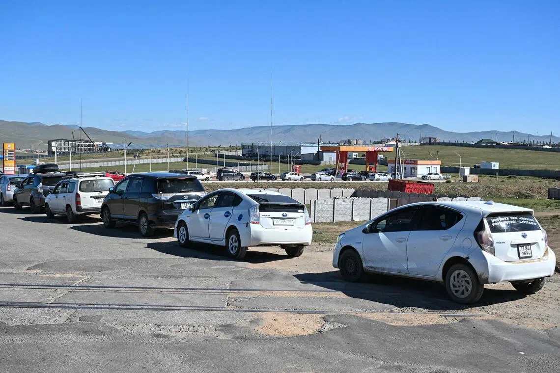 Mongolians wait hours for fuel as reliance on Russia bites