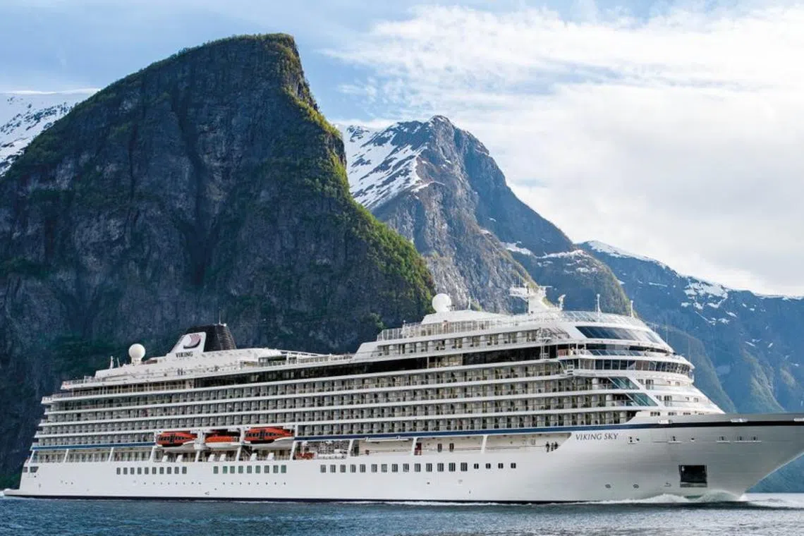 Divers had to remove the “biofoul” from the 930-berth Viking Orion while it was anchored in international waters. 