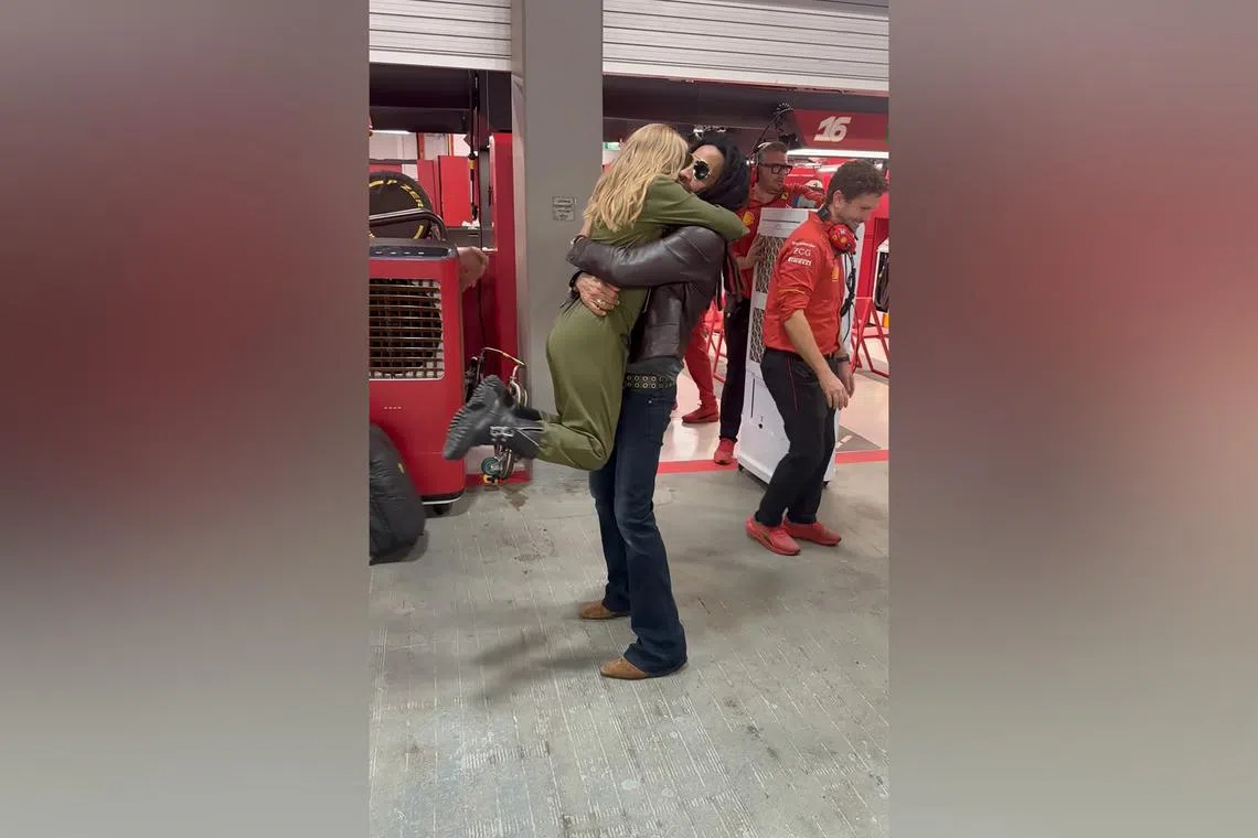 Kylie Minogue shared a video of her and Lenny Kravitz reuniting at Singapore Grand Prix on social media on Sept 22.