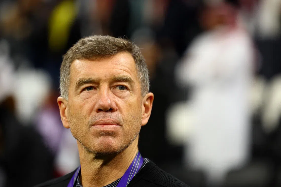 FILE PHOTO: Soccer Football - AFC Asian Cup - Quarter Final - Qatar v Uzbekistan - Al Bayt Stadium, Al Khor, Qatar - February 3, 2024 Uzbekistan coach Srecko Katanec before the match REUTERS/Molly Darlington/File photo