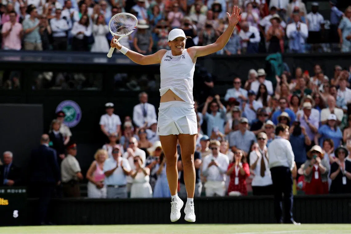 Unforgiving Swiatek crushes Anisimova 6-0 6-0 to win maiden Wimbledon crown