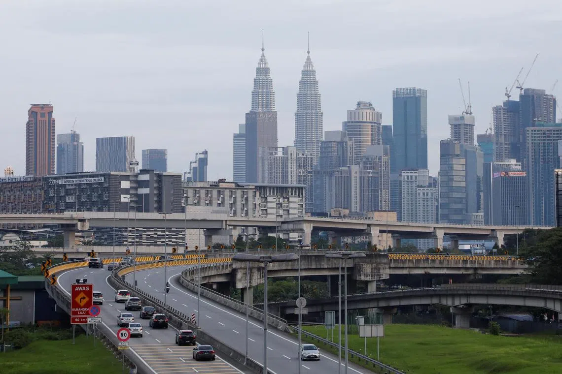 After 5G coverage reaches 80 per cent, Malaysia said it would move to a dual network model. 