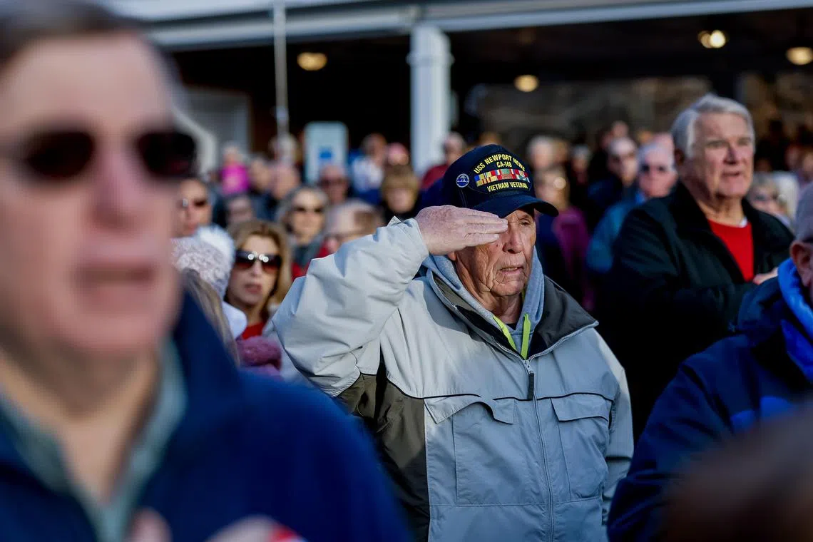 US voters are willing to take a serious look at the growing number of politicians mulling independent or third-party campaigns. 