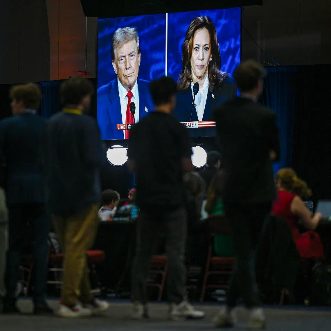 The main political nonprofit groups tied to the 2024 presidential candidates raised almost $900 million (S$1.16 billion) in 2024 from donors whose identities remain secret.