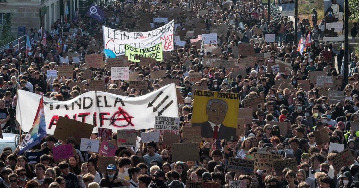 ‘Gen Z has risen up’: Tens of thousands demand better education in France
