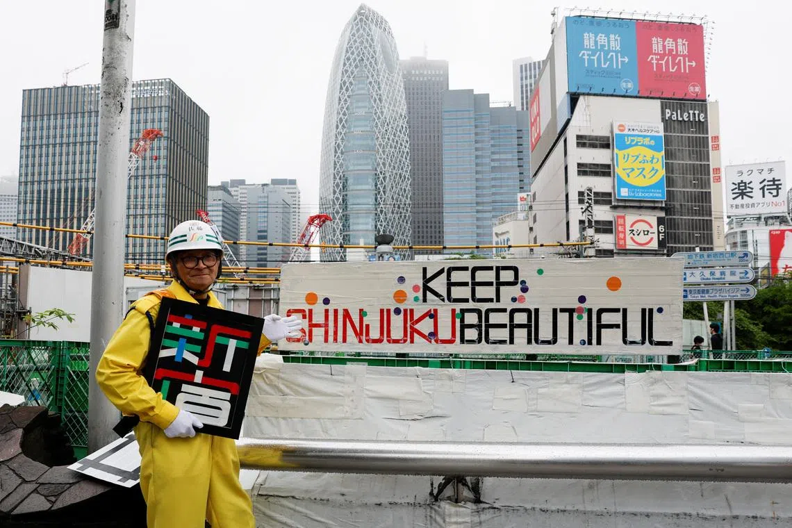straitstimes.com - Japanese security guard finds fame as designer of duct tape signs​