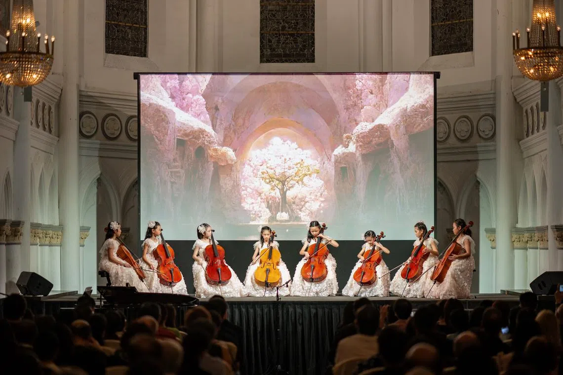 Popper Eight performing David Popper's Polonaise de Concert. 