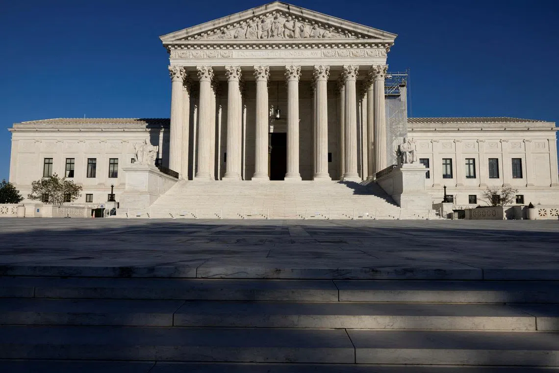 The report, which arrived in the wake of questions about the court’s ethical standards and a drop in its approval ratings, said some criticism of judges’ work is healthy, warranted and welcome.