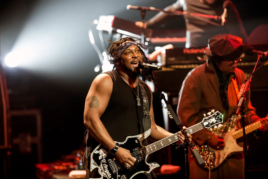 D’Angelo was an acclaimed R&B singer and won plaudits for albums including his 1995 debut Brown Sugar and Voodoo.